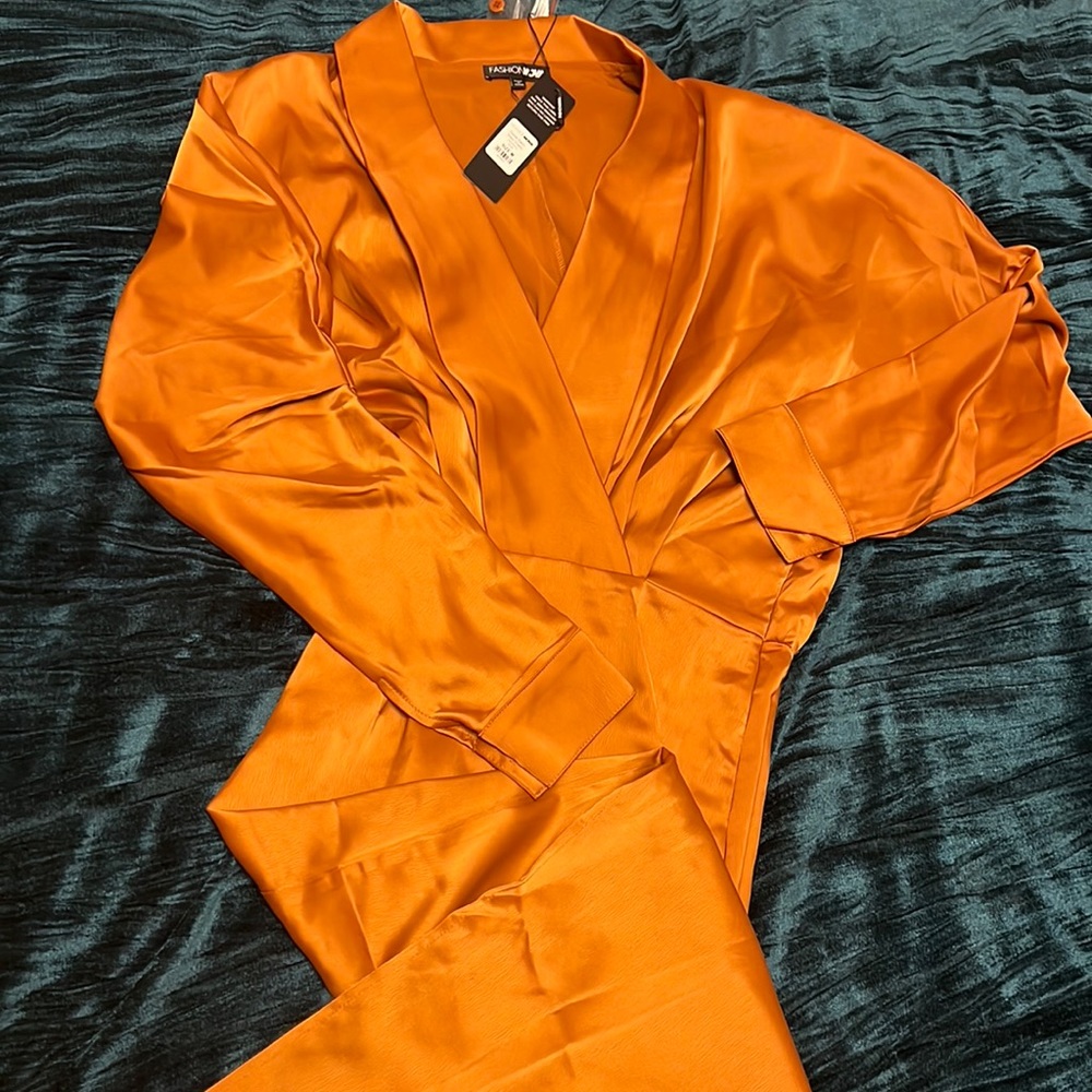Brand New Never Been Worn Brown Fashion Nova Dress